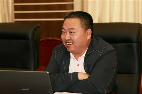 熊偉